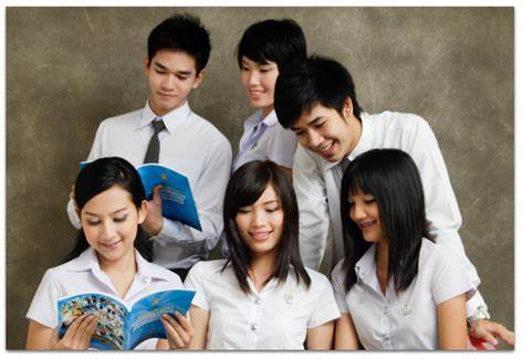 那些泰国大学学生最流行的行为，帮你快速融入